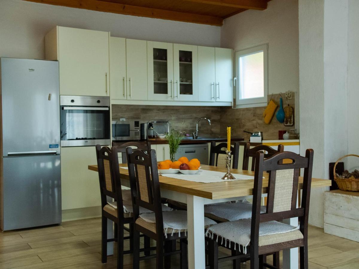 Village House *